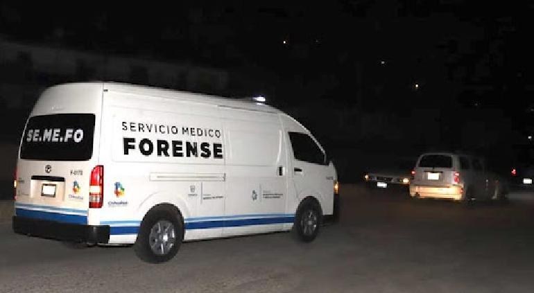 Localizan a hombre sin vida a un costado de la carretera federal 16